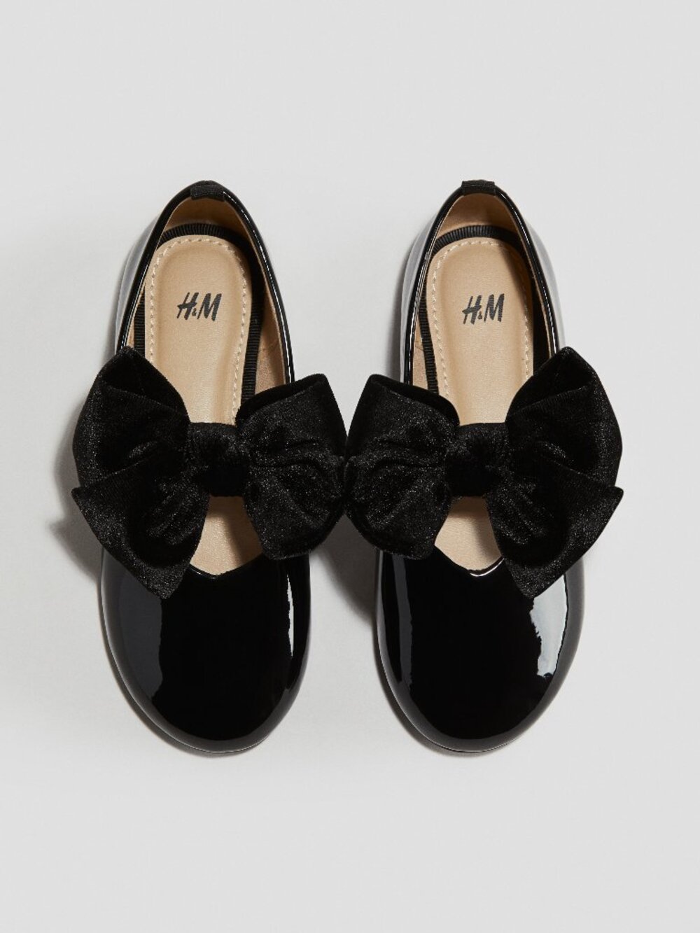 Girl's Patent Ballerina Flats, Size 11 or EUR 28